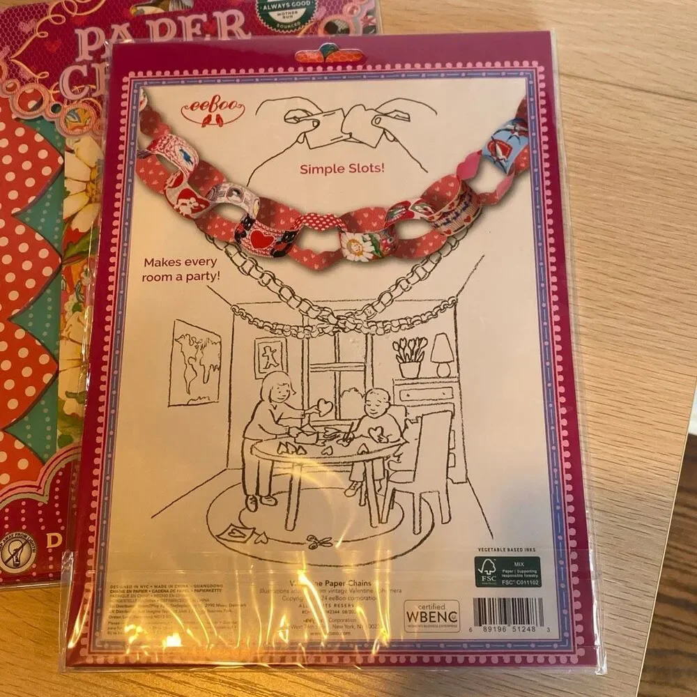 eeBoo Valentine Paper Chain 240 links Ephemera Vintage Style 2 Packs 48’